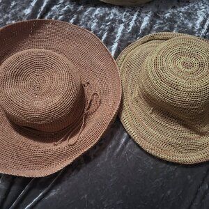 Two Helen kaminski hats
